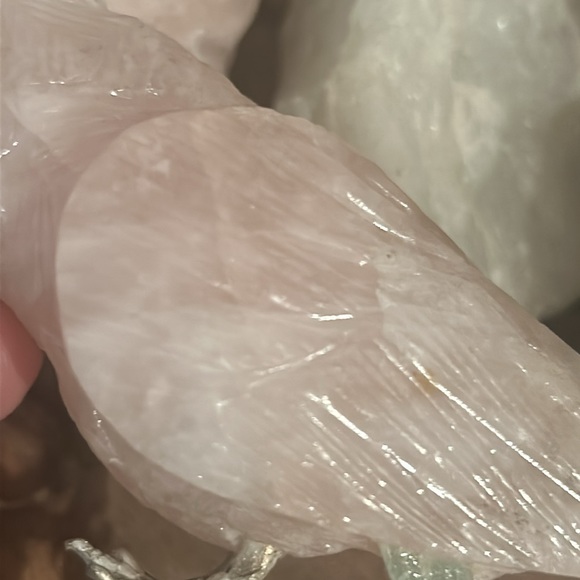 Hand Carved Rose Quartz VTG Parrot - Picture 6 of 16